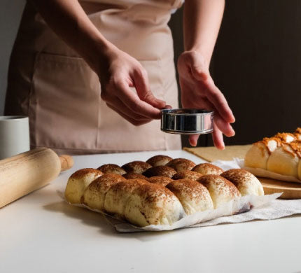 🧂 Does Salt Kill Yeast? (And Why It Matters in Baking)